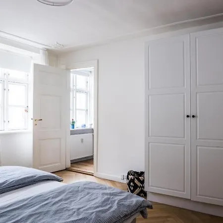 4 Bedroom Next To The Grand Theatre Apartamento