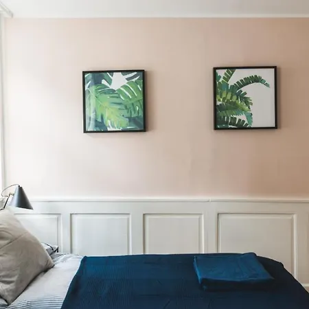 4 Bedroom Next To The Grand Theatre Apartamento